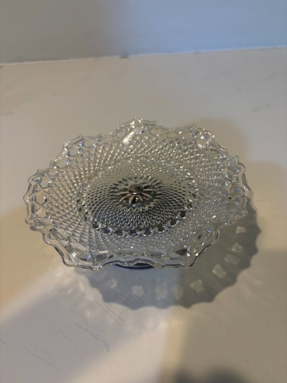 VINTAGE INDIANA GLASS DIAMOND POINT BOWL RUFFLED ON SILVERPLATE PEDESTAL 6-3/4"